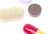 8月11号，公司员工积极参加2011年度献血